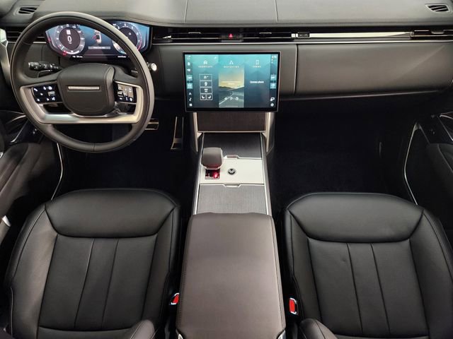 New 2026 Land Rover Range Rover Long Wheelbase SE image 4
