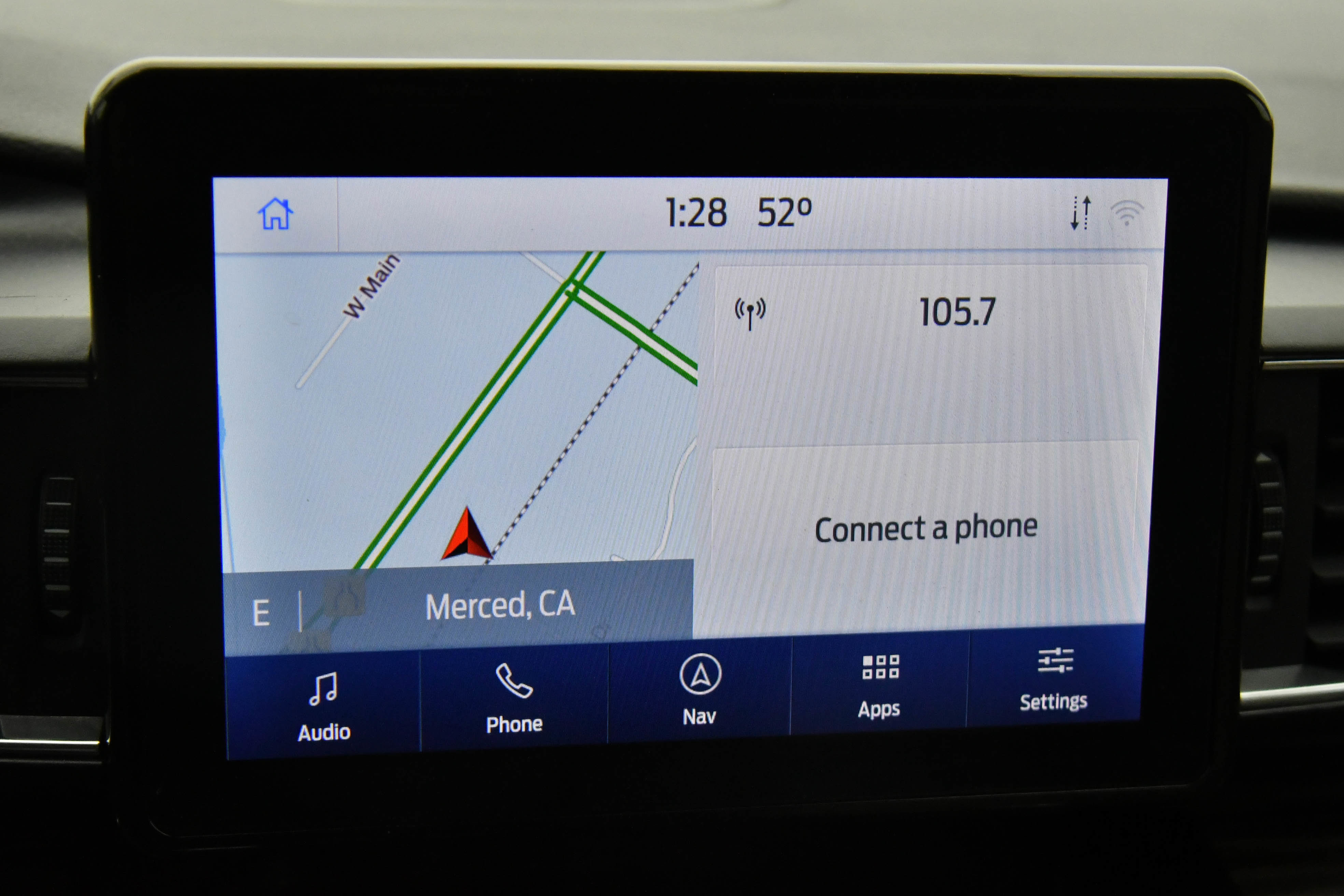 Used 2021 Ford Explorer Limited w/ Equipment Group 301A image 24