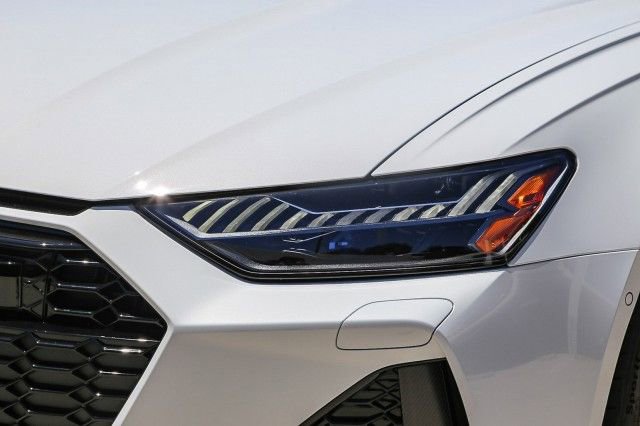 New 2025 Audi RS 6 performance image 4