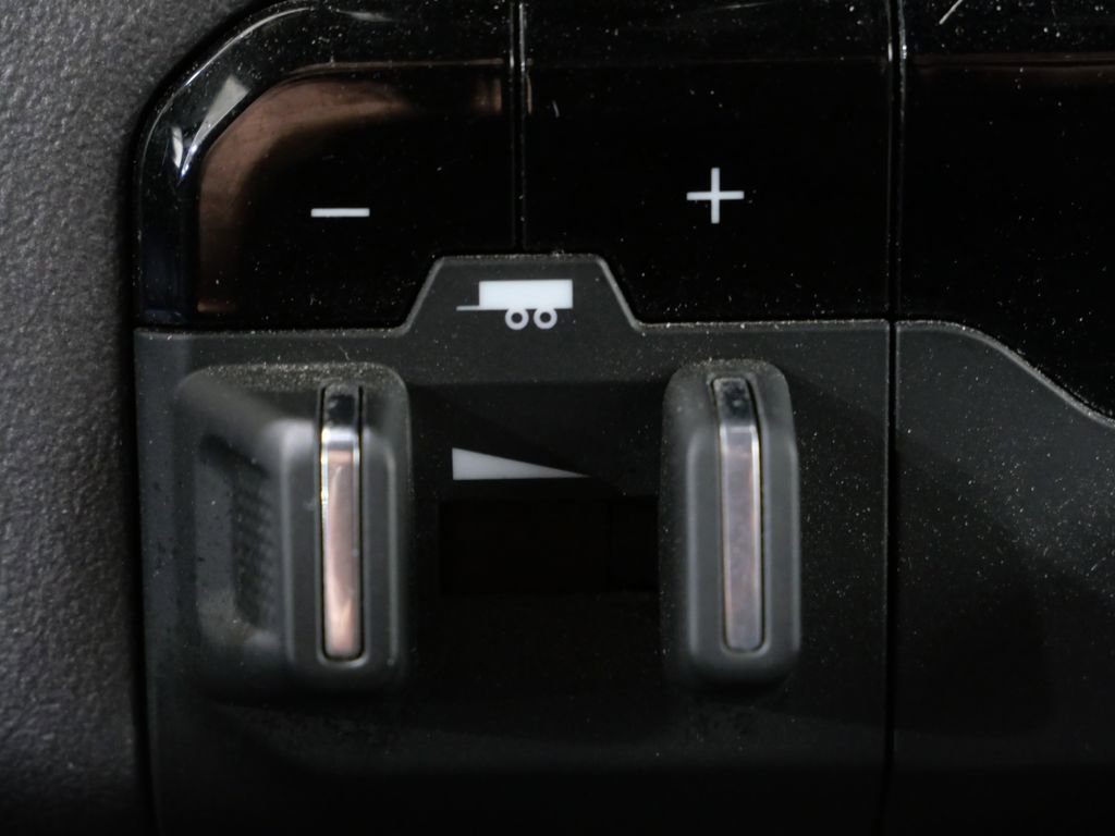 Used 2021 RAM 1500 Big Horn image 21