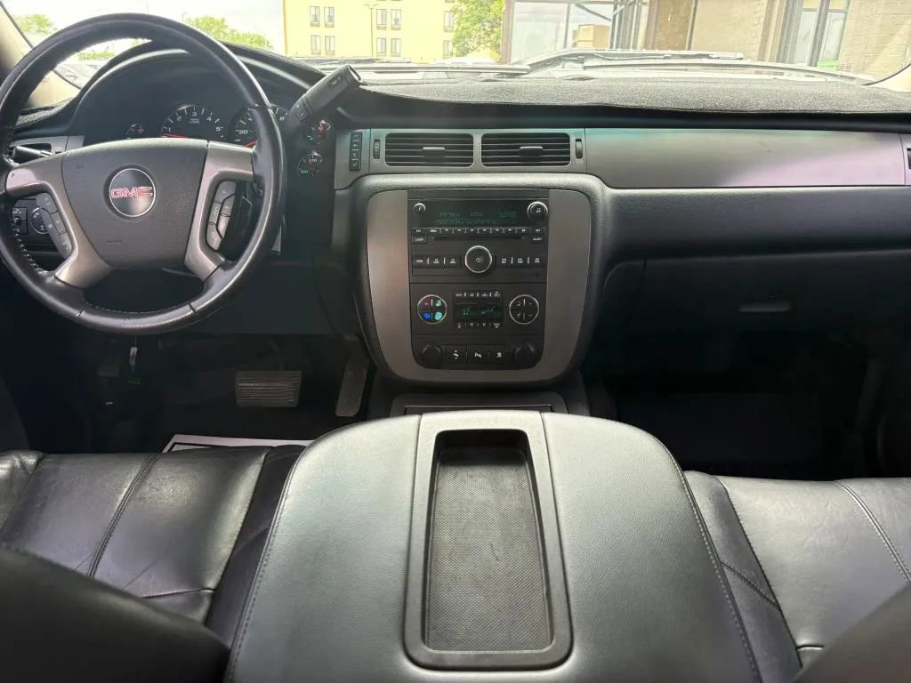 Used 2010 GMC Sierra 1500 SLT w/ All-Terrain Package AWD/4WD image 10