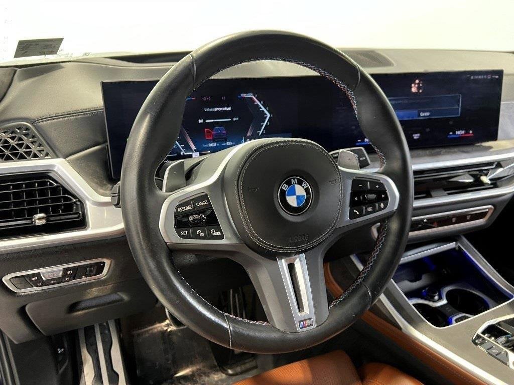 Used 2023 BMW X7 M60i w/ Executive Package image 30
