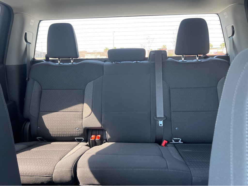 New 2024 Chevrolet Silverado 1500 Custom AWD/4WD image 18