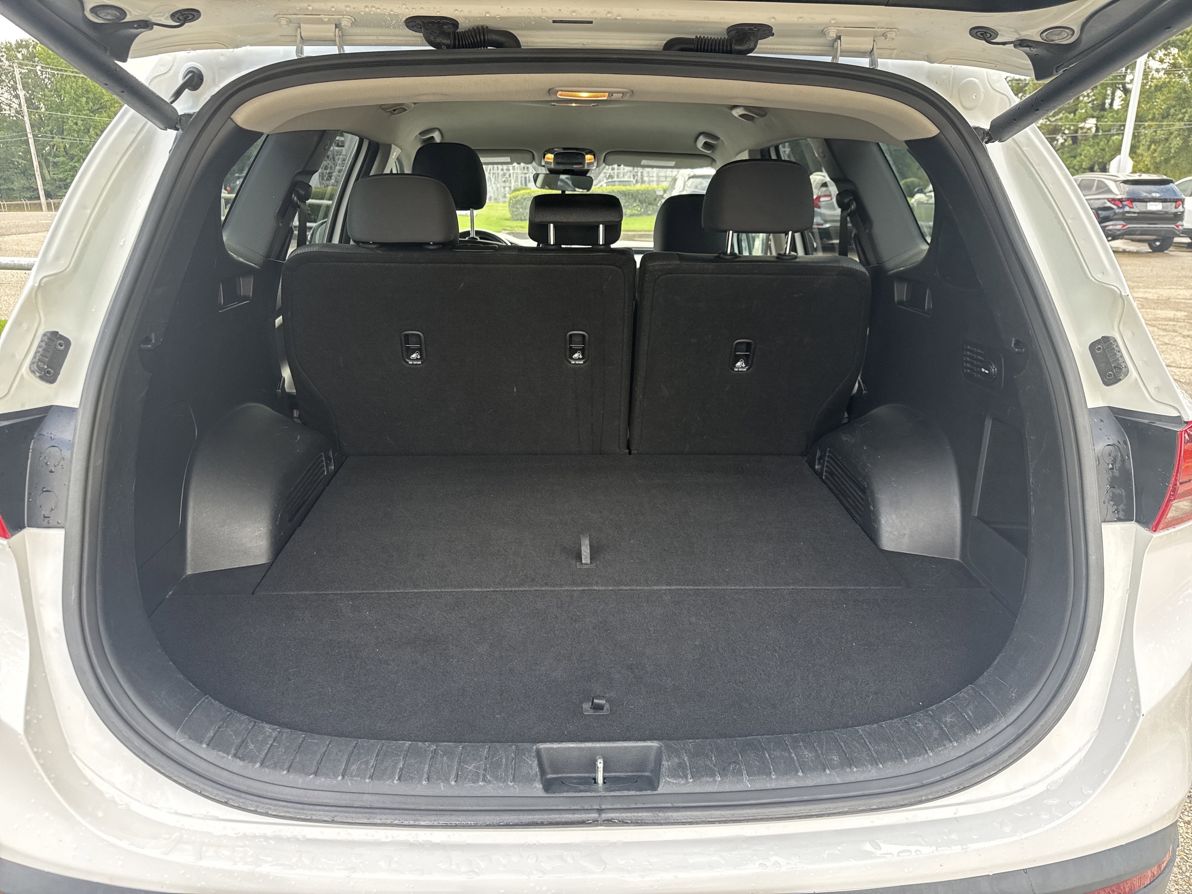 Used 2023 Hyundai Santa Fe SEL image 8