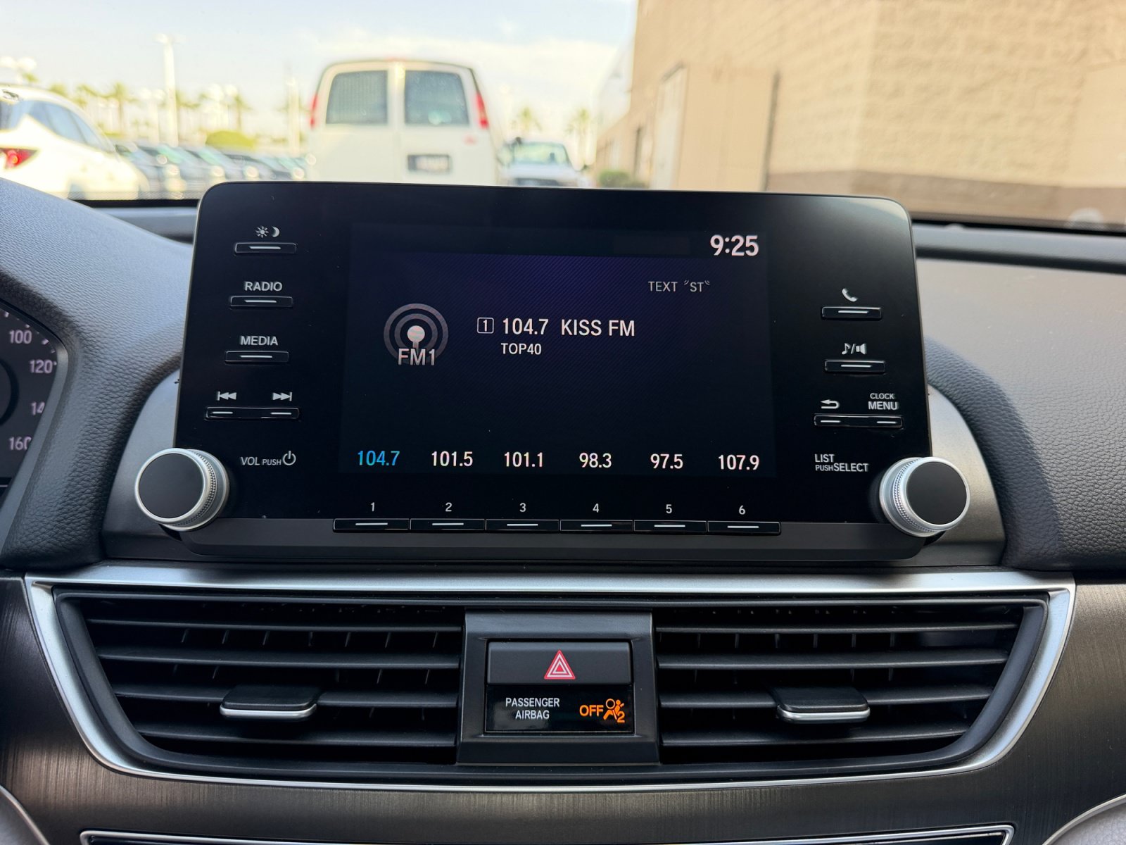Used 2020 Honda Accord LX image 28
