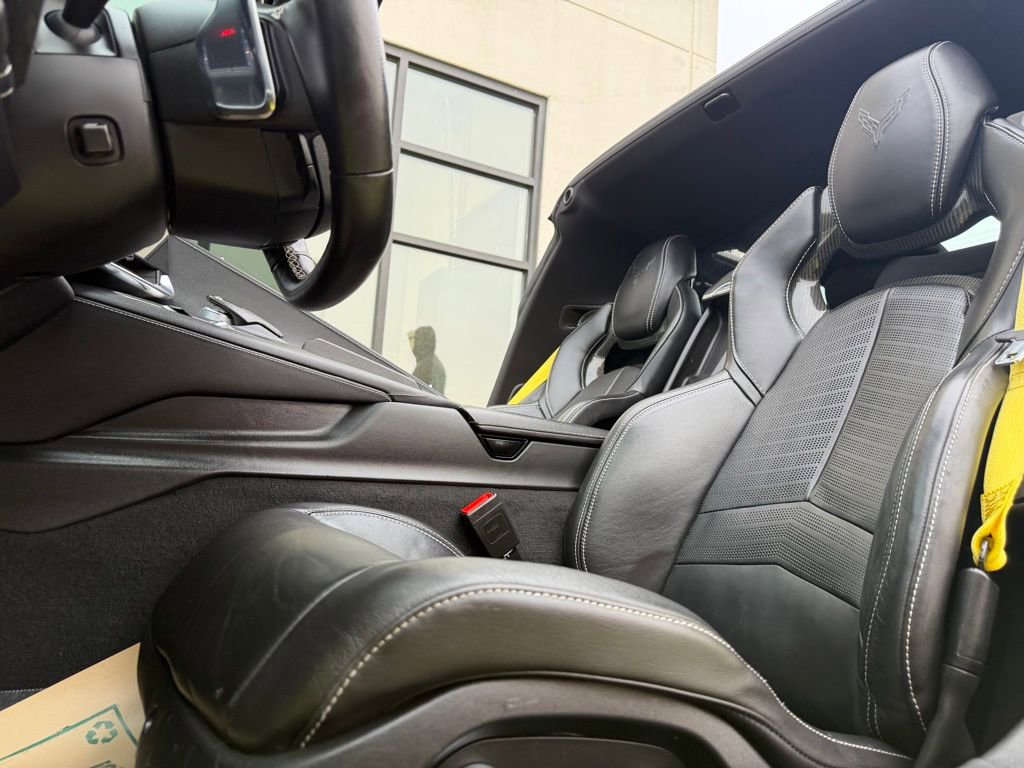 Used 2021 Chevrolet Corvette Stingray Preferred Cpe w/ Z51 Performance Package image 11