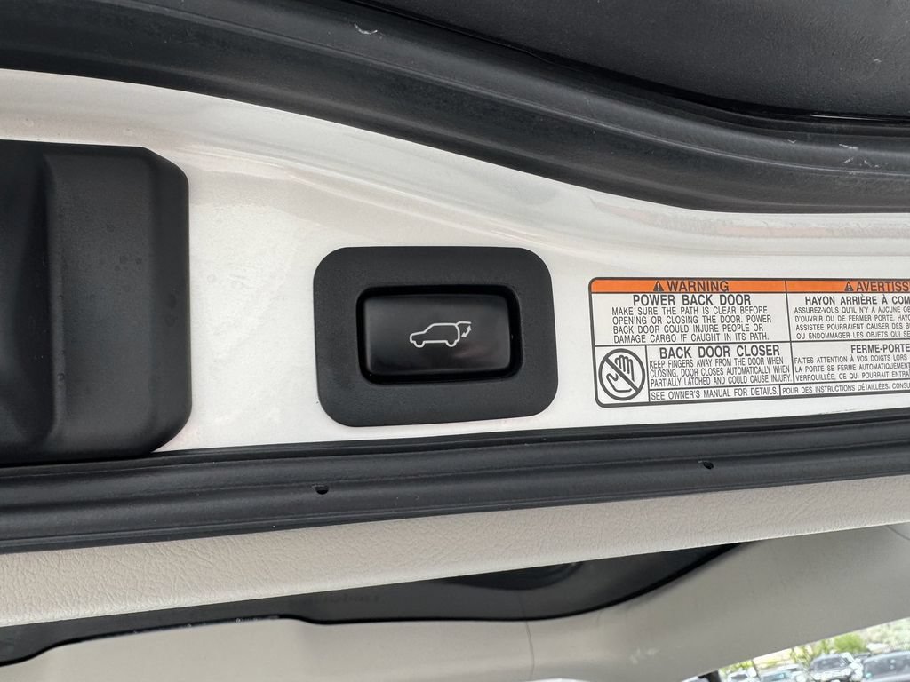 Used 2018 Lexus LX 570 4WD image 10