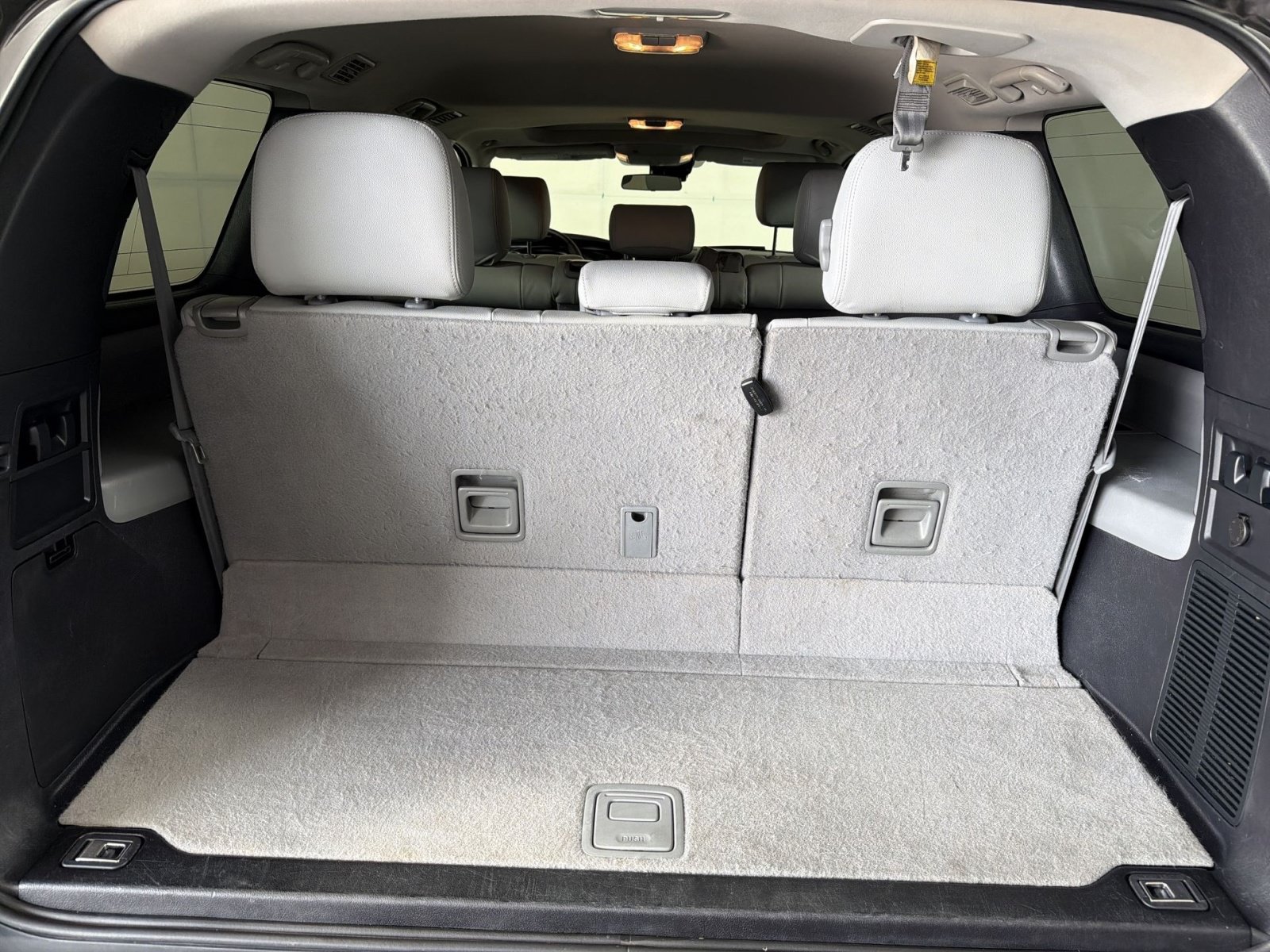 Used 2019 Toyota Sequoia SR5 AWD/4WD image 26