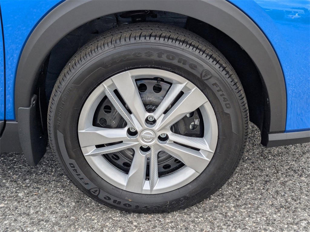 New 2025 Nissan Kicks Play S image 12