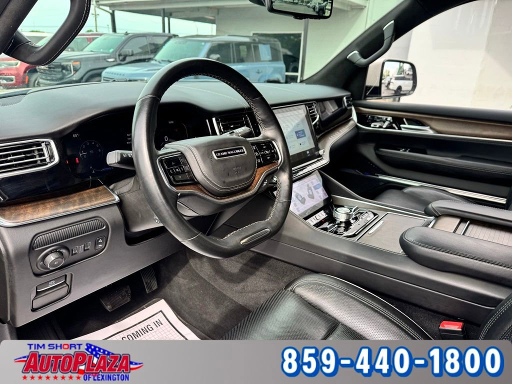 Used 2022 Jeep Grand Wagoneer Series II w/ Premium Group II AWD/4WD image 15