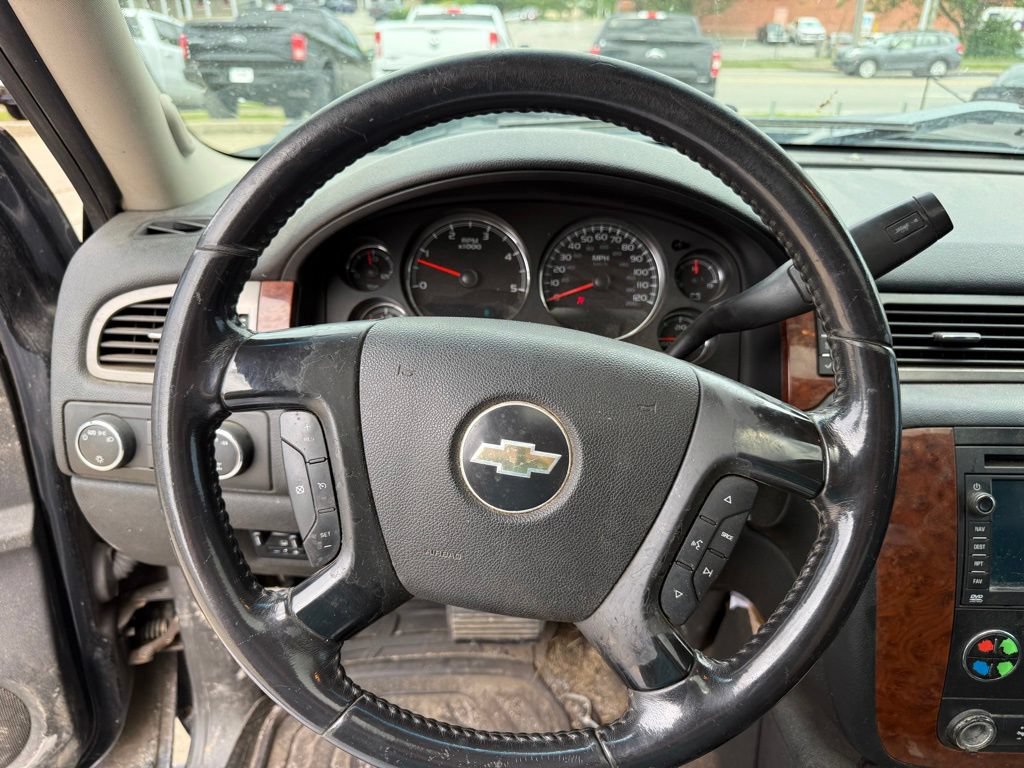 Used 2008 Chevrolet Silverado 3500 LTZ w/ EZ-Lift Tailgate Package AWD/4WD image 15