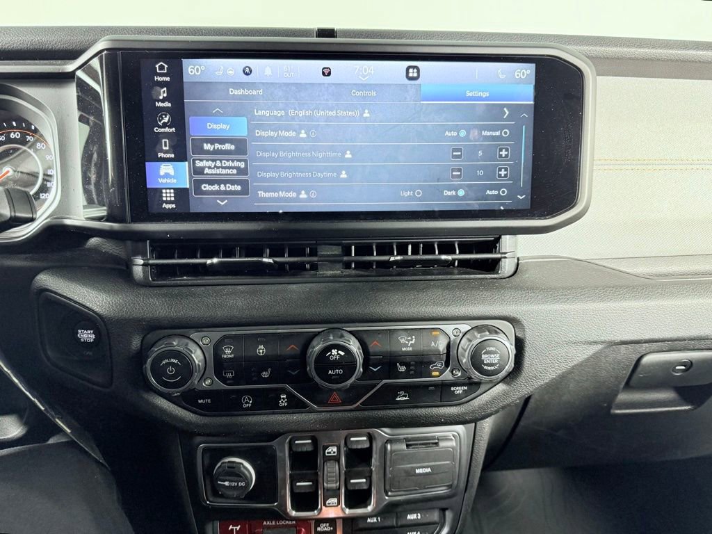 Used 2024 Jeep Wrangler Willys image 19