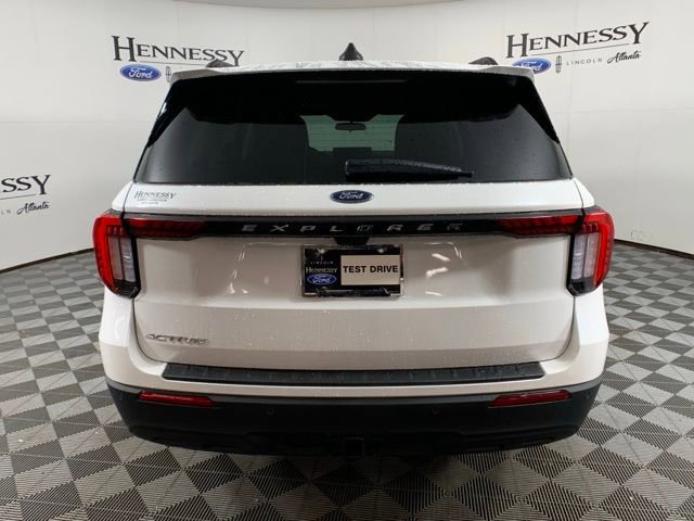 Used 2025 Ford Explorer Active image 6