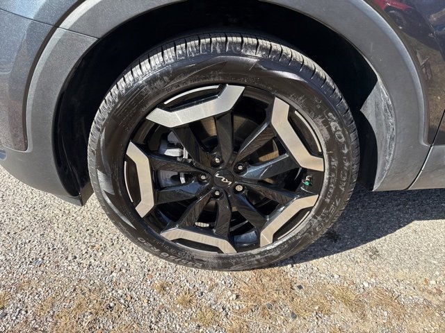 Used 2024 Kia Telluride S w/ S Sunroof Package image 9