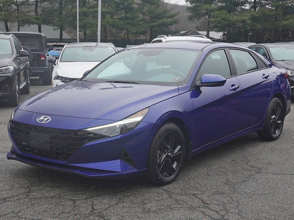 Used 2023 Hyundai Elantra SEL image 6
