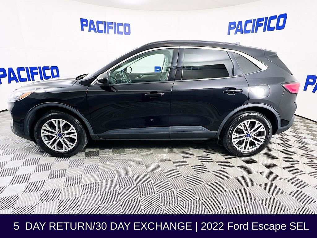 Used 2022 Ford Escape SEL image 5