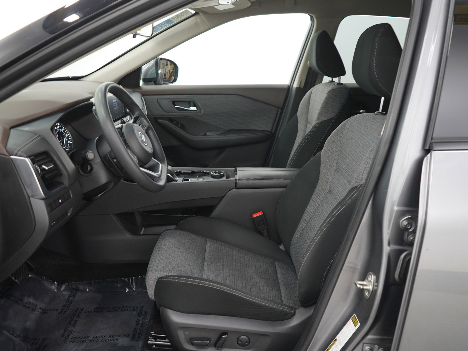 Used 2021 Nissan Rogue SV image 22