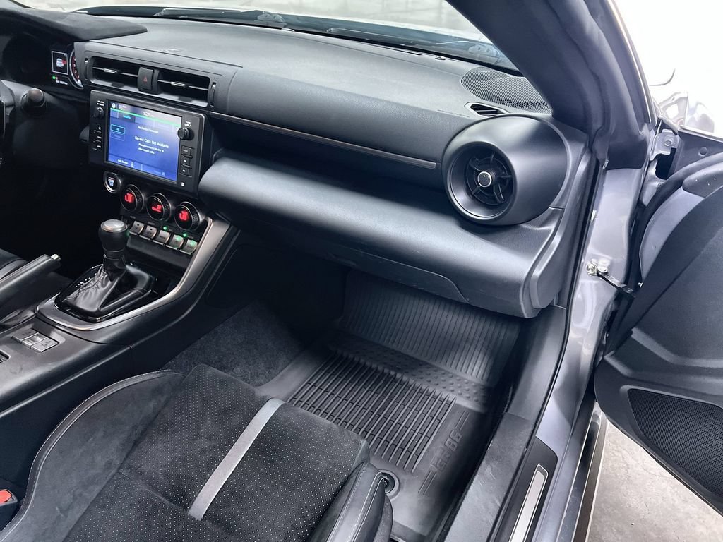Used 2023 Toyota GR86 Premium w/ ALL Weather Mat Package (TMS) RWD image 24