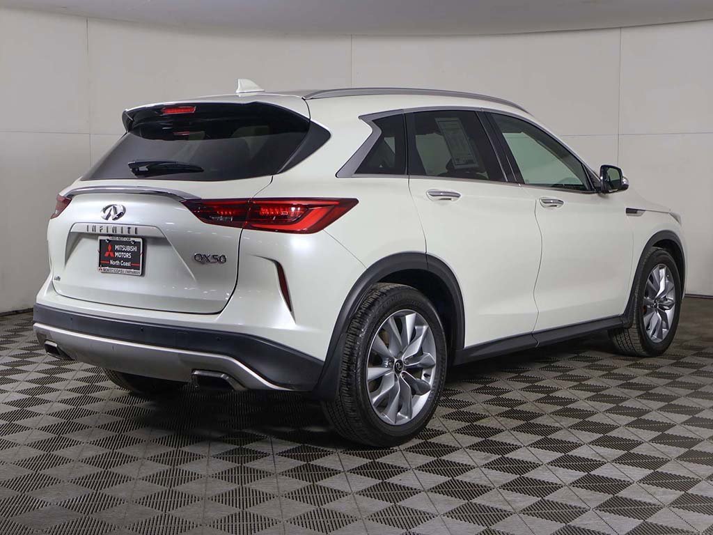 Used 2022 INFINITI QX50 Luxe image 10
