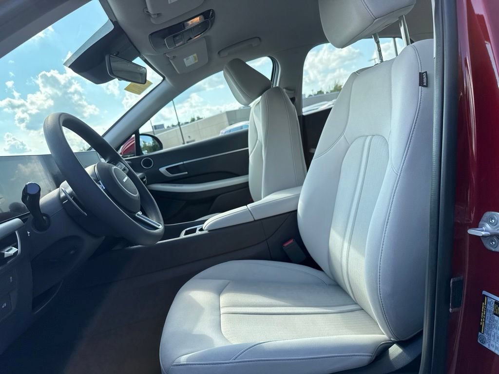 Certified 2024 Hyundai Sonata SEL FWD image 23
