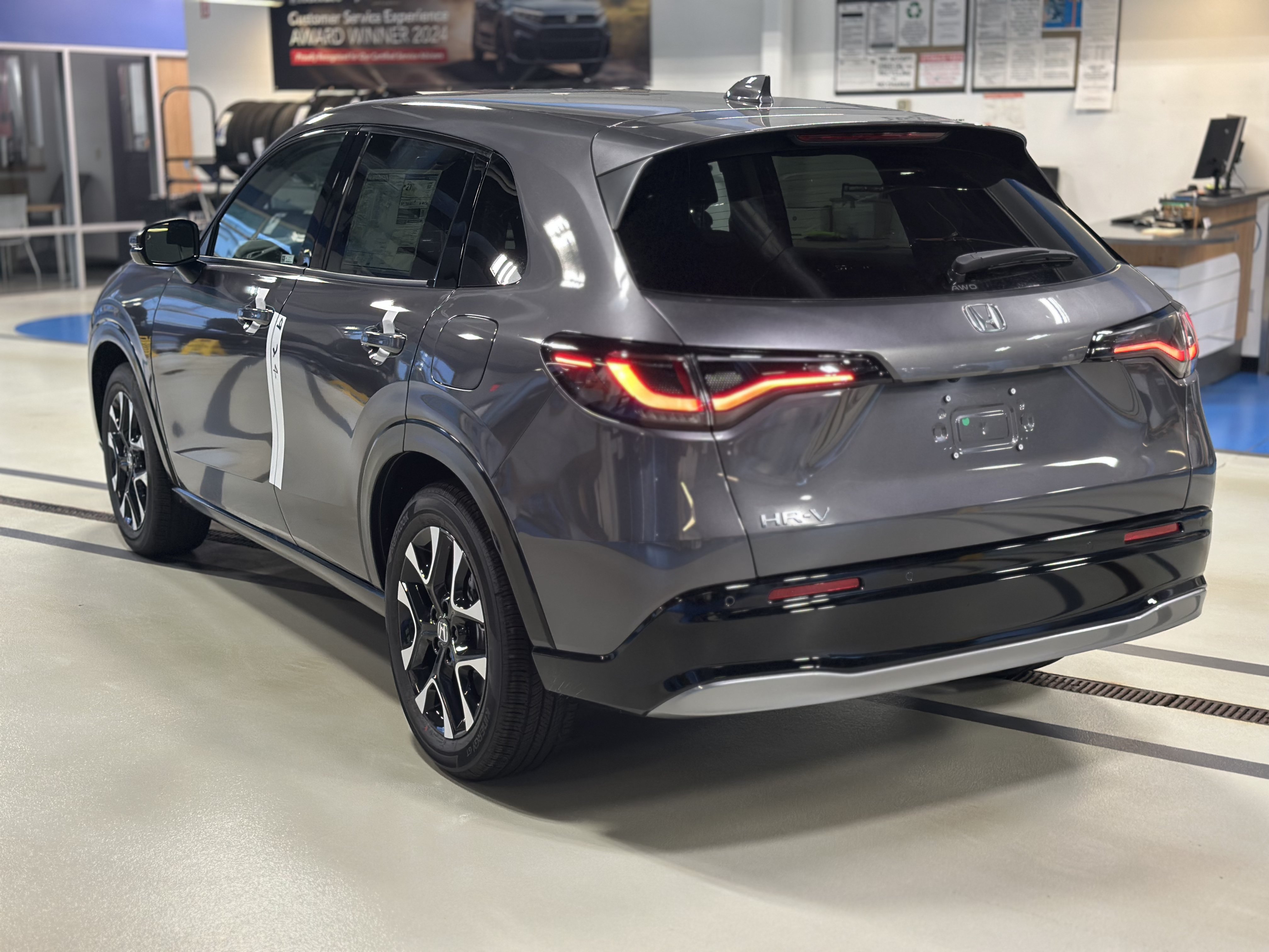 New 2027 Honda HR-V EX-L image 8