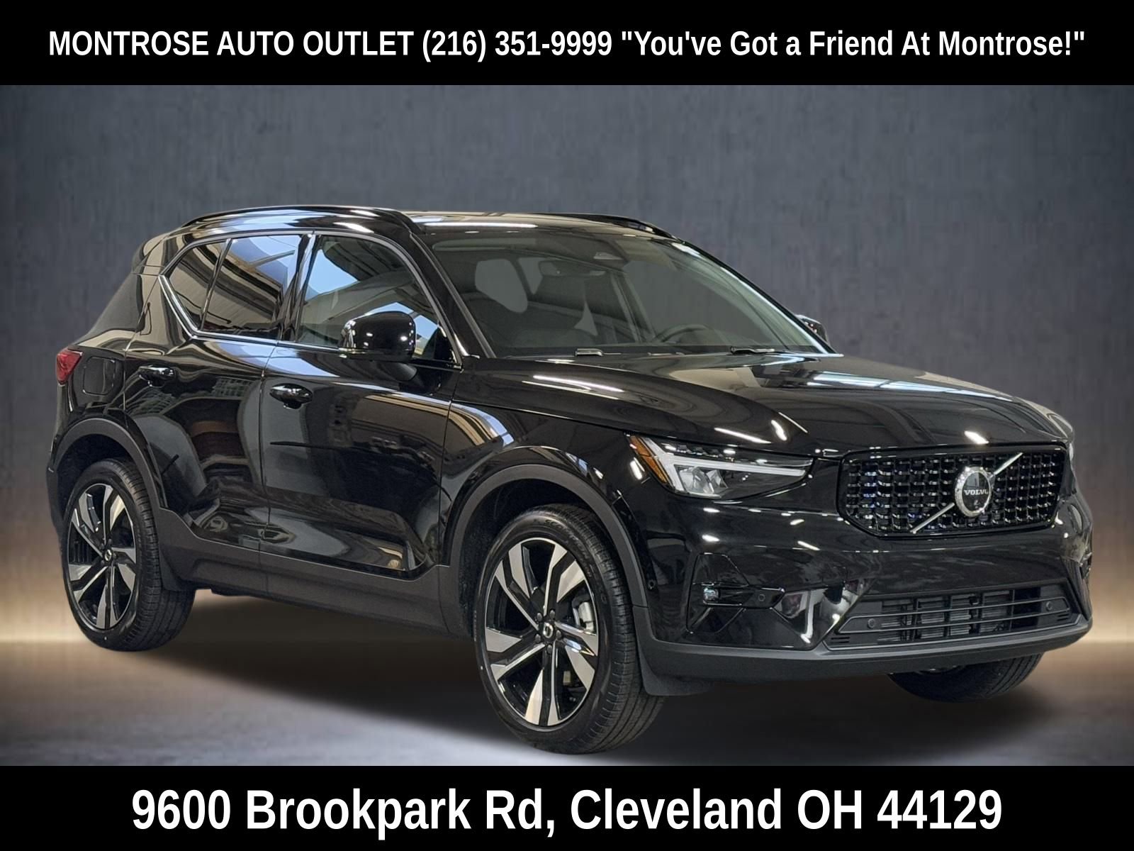 New 2026 Volvo XC40 B5 Plus w/ Protection Package Premier image 7