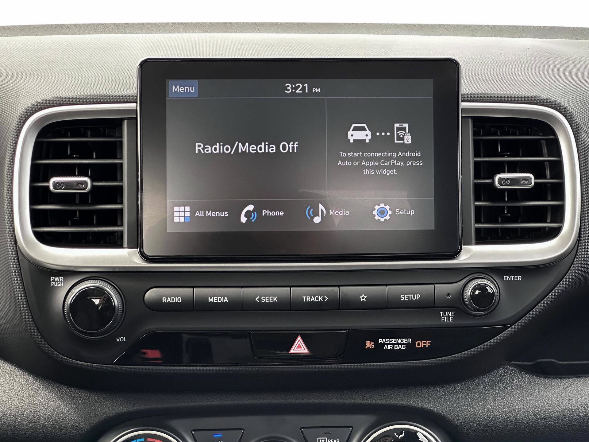 New 2025 Hyundai Venue SE image 19