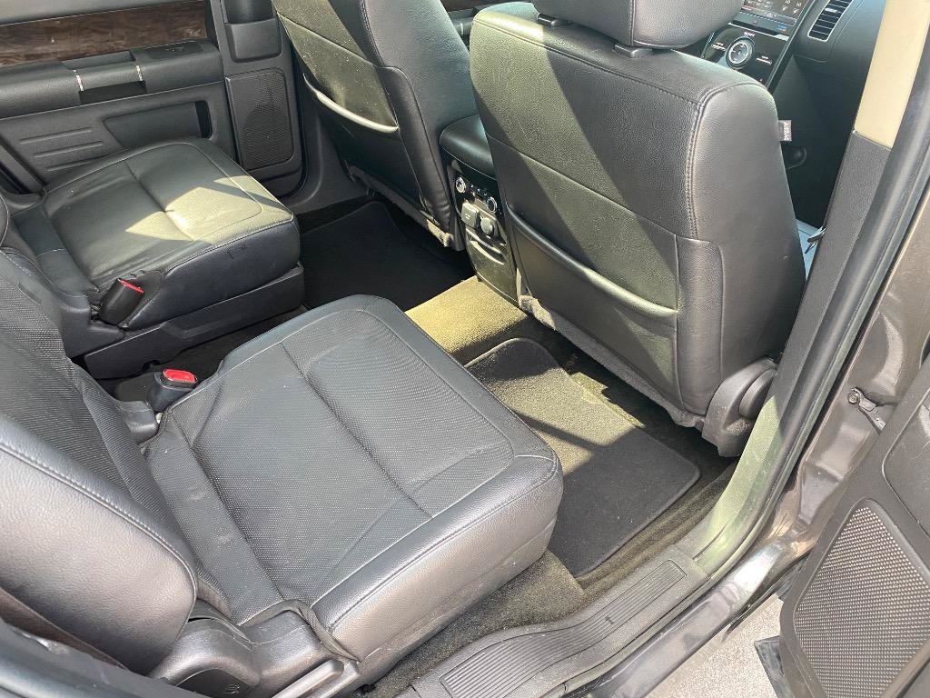 Used 2015 Ford Flex Limited FWD image 21