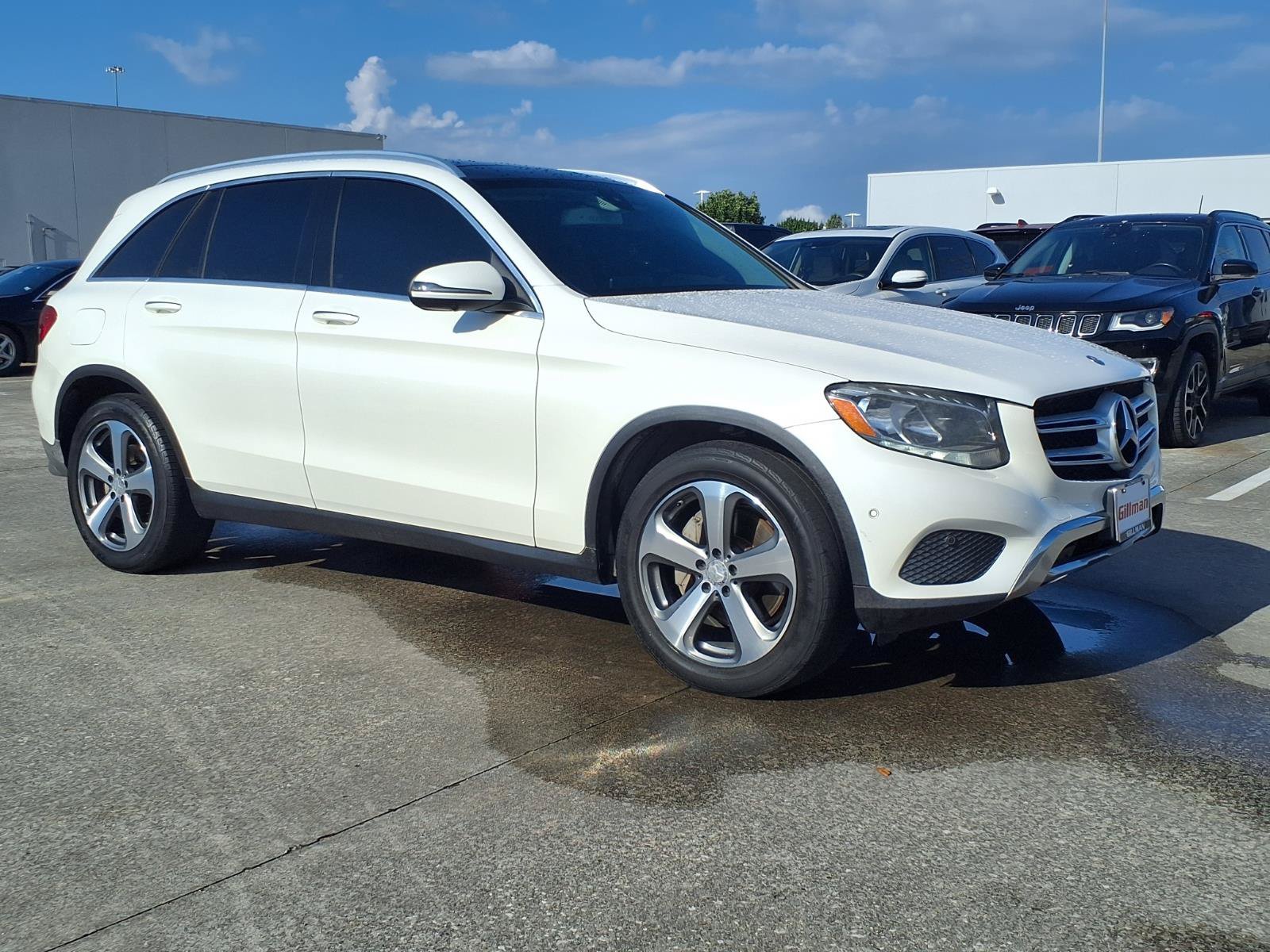 Used 2016 Mercedes-Benz GLC 300 image 2