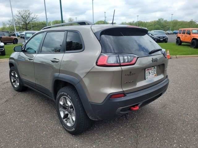 Used 2019 Jeep Cherokee Trailhawk w/ Cold Weather Group AWD/4WD image 3