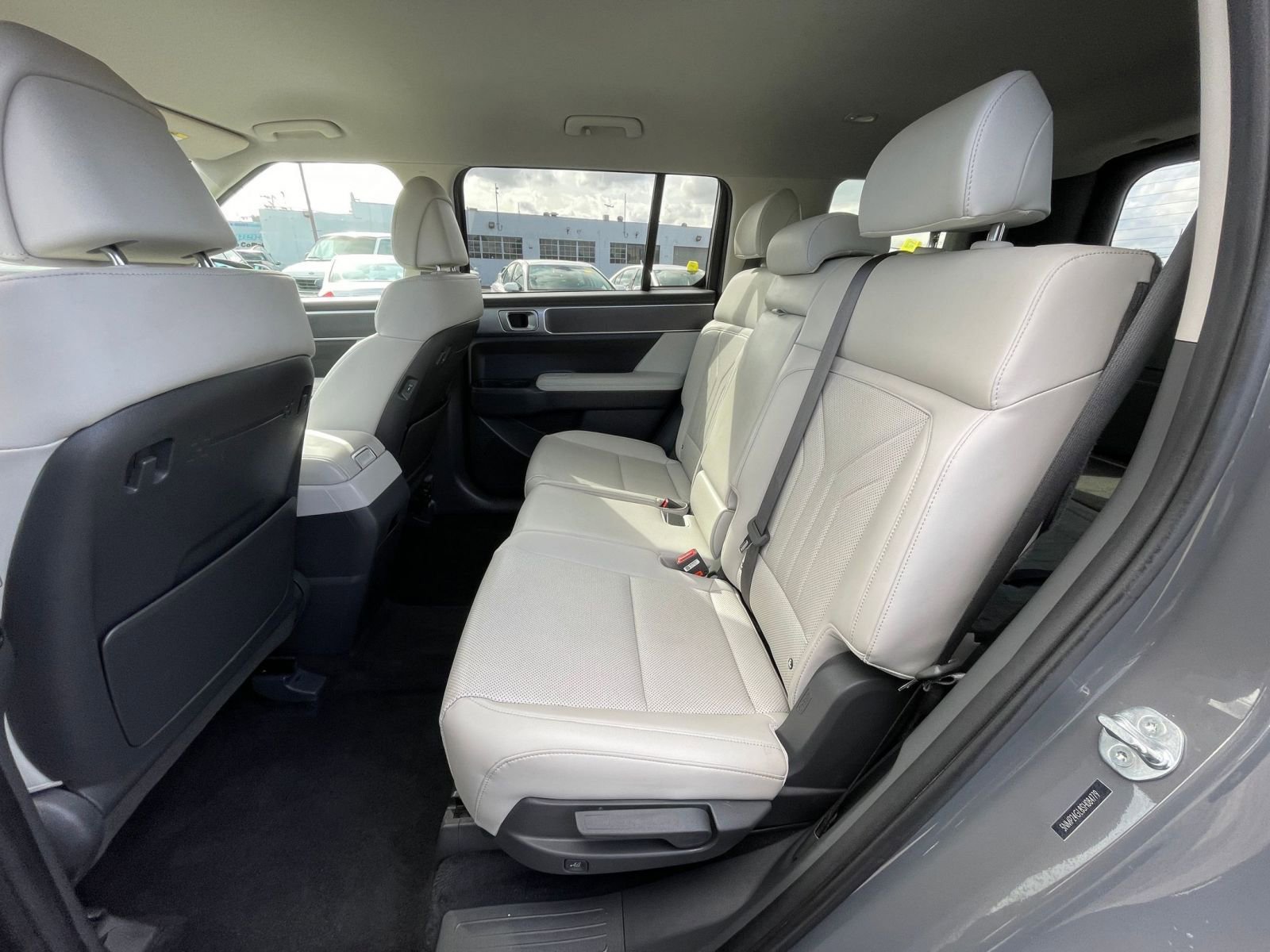 Used 2025 Hyundai Santa Fe SEL image 25