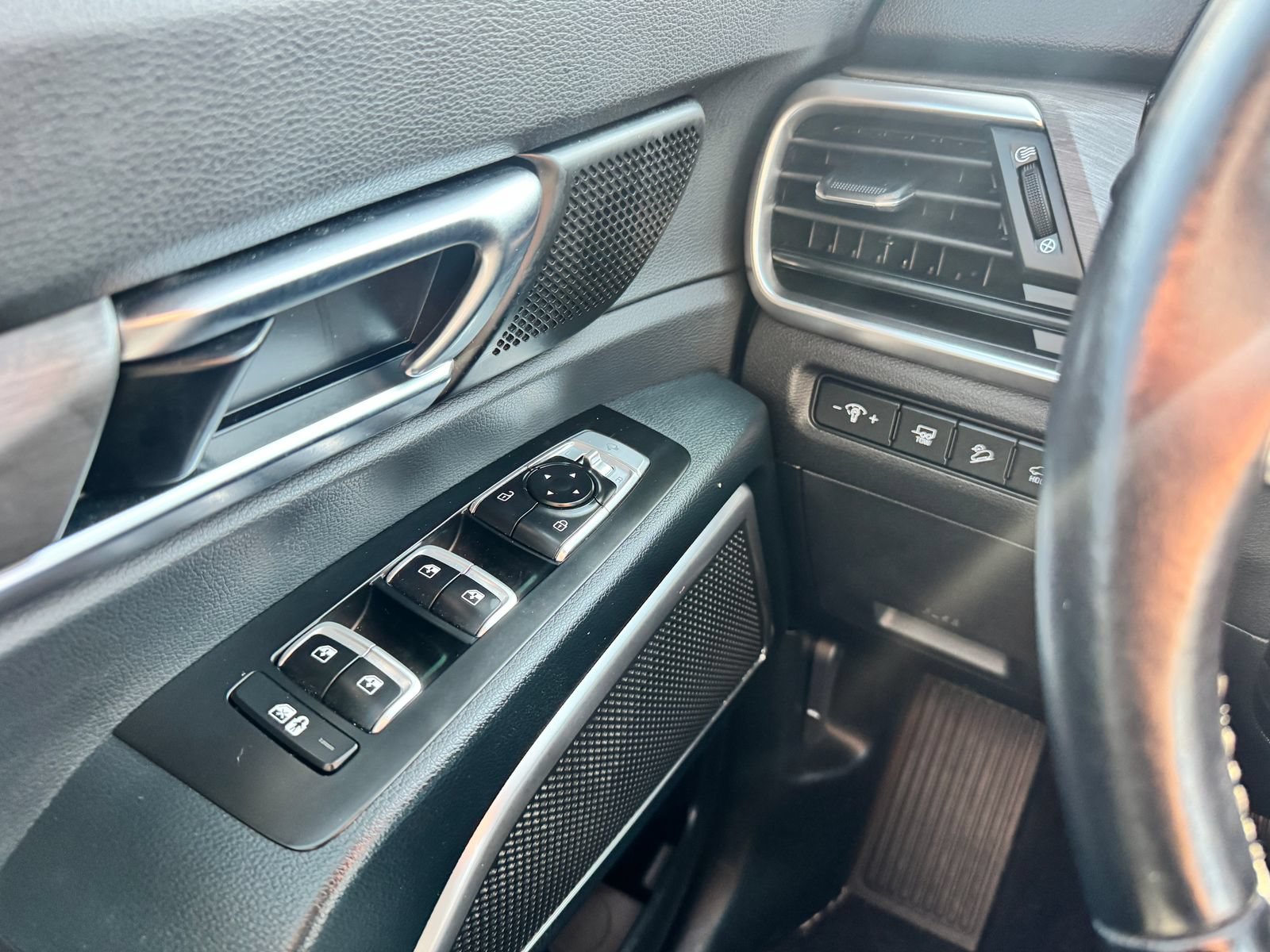 Used 2024 Kia Telluride EX X-Line AWD/4WD image 14