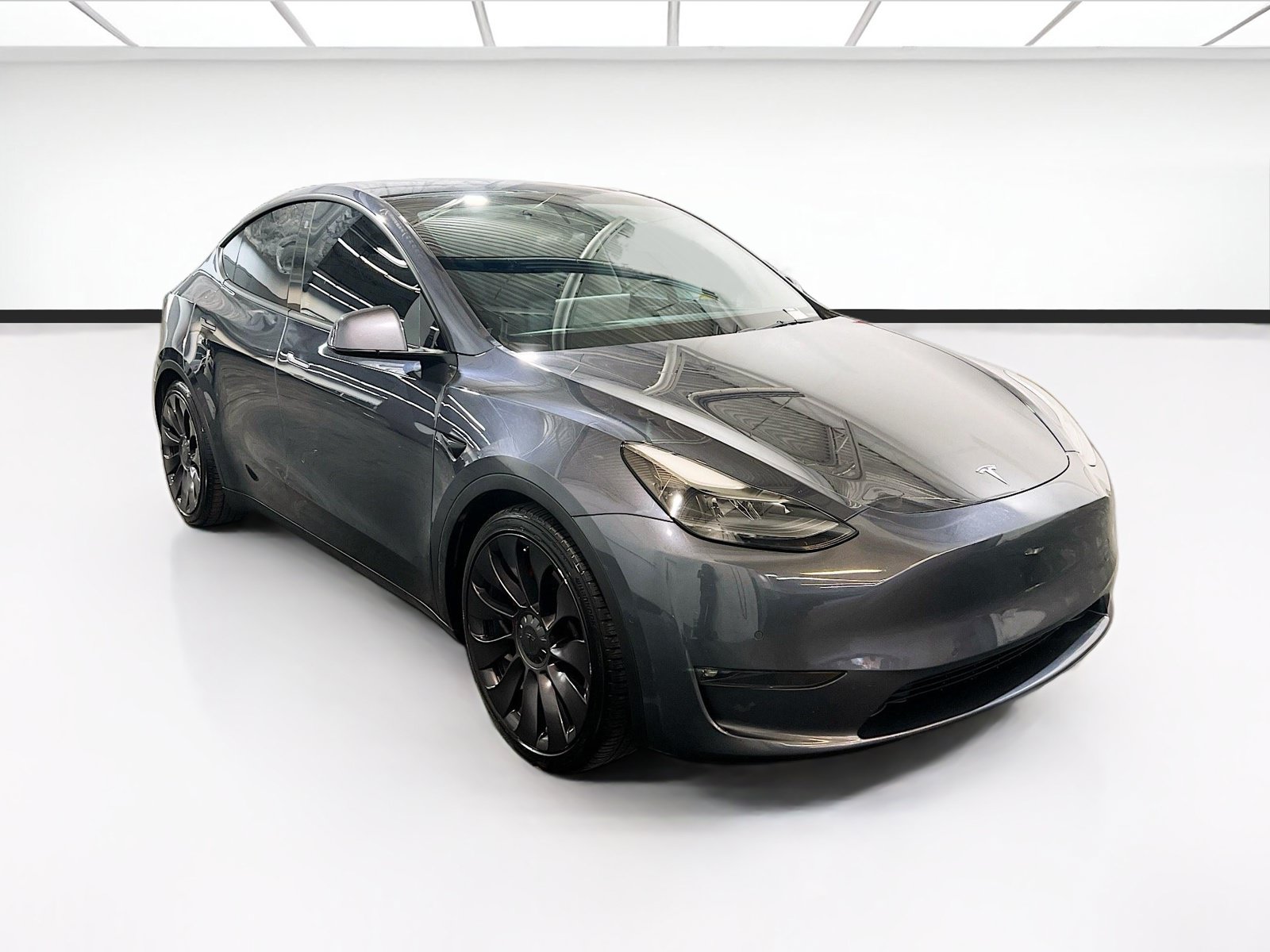 Used 2021 Tesla Model Y Performance AWD/4WD image 3