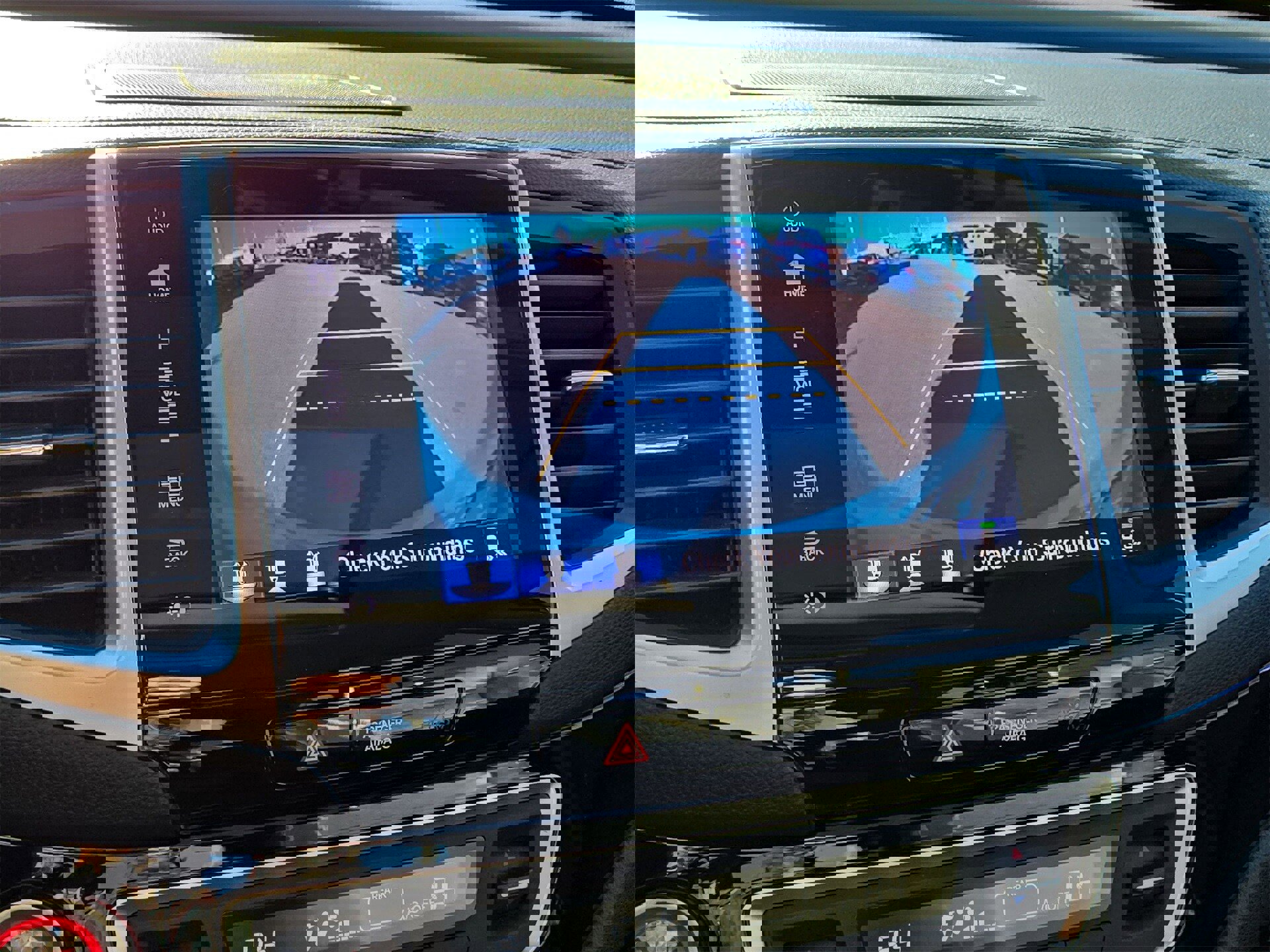 Used 2018 Honda Pilot Elite image 18