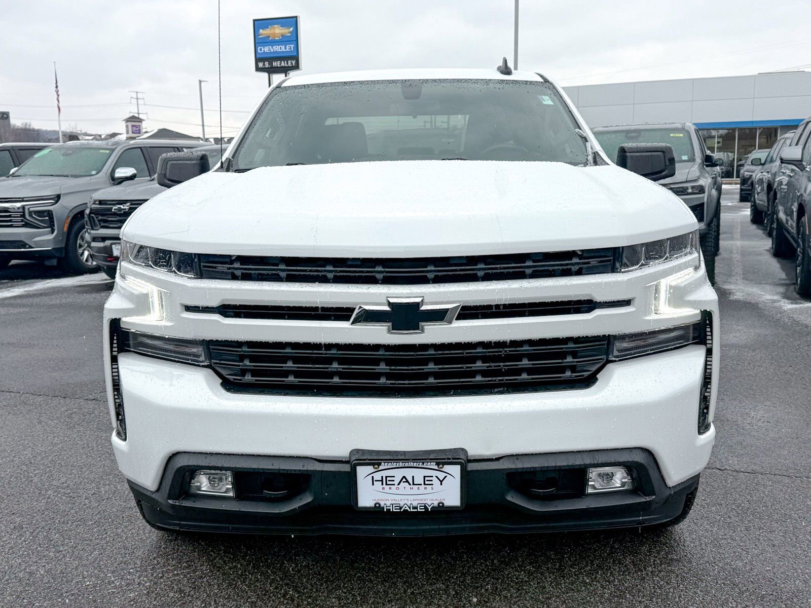 Certified 2022 Chevrolet Silverado 1500 RST AWD/4WD image 2