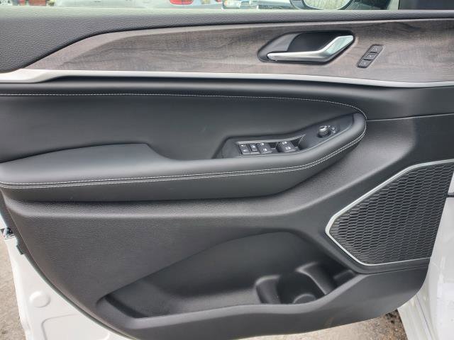 New 2026 Jeep Grand Cherokee Limited AWD/4WD image 19