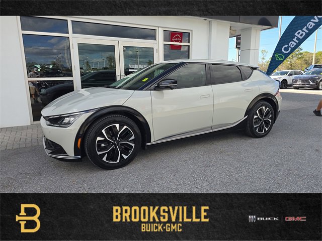 Used 2022 Kia EV6 Wind w/ Wind Technology Package image 1