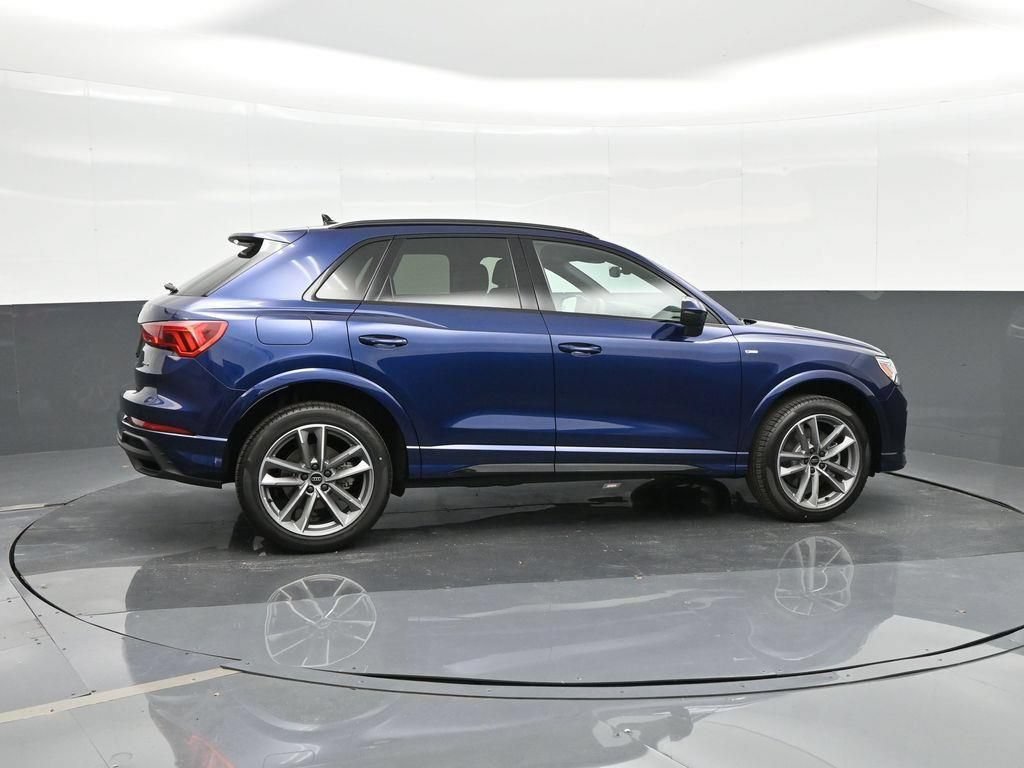 New 2025 Audi Q3 2.0T Premium AWD/4WD image 4