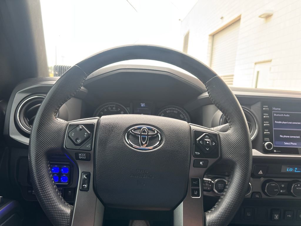 Used 2021 Toyota Tacoma TRD Off-Road image 22