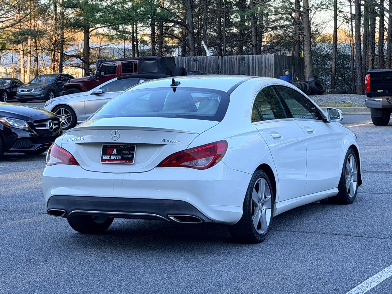 Used 2017 Mercedes-Benz CLA 250 4MATIC image 4