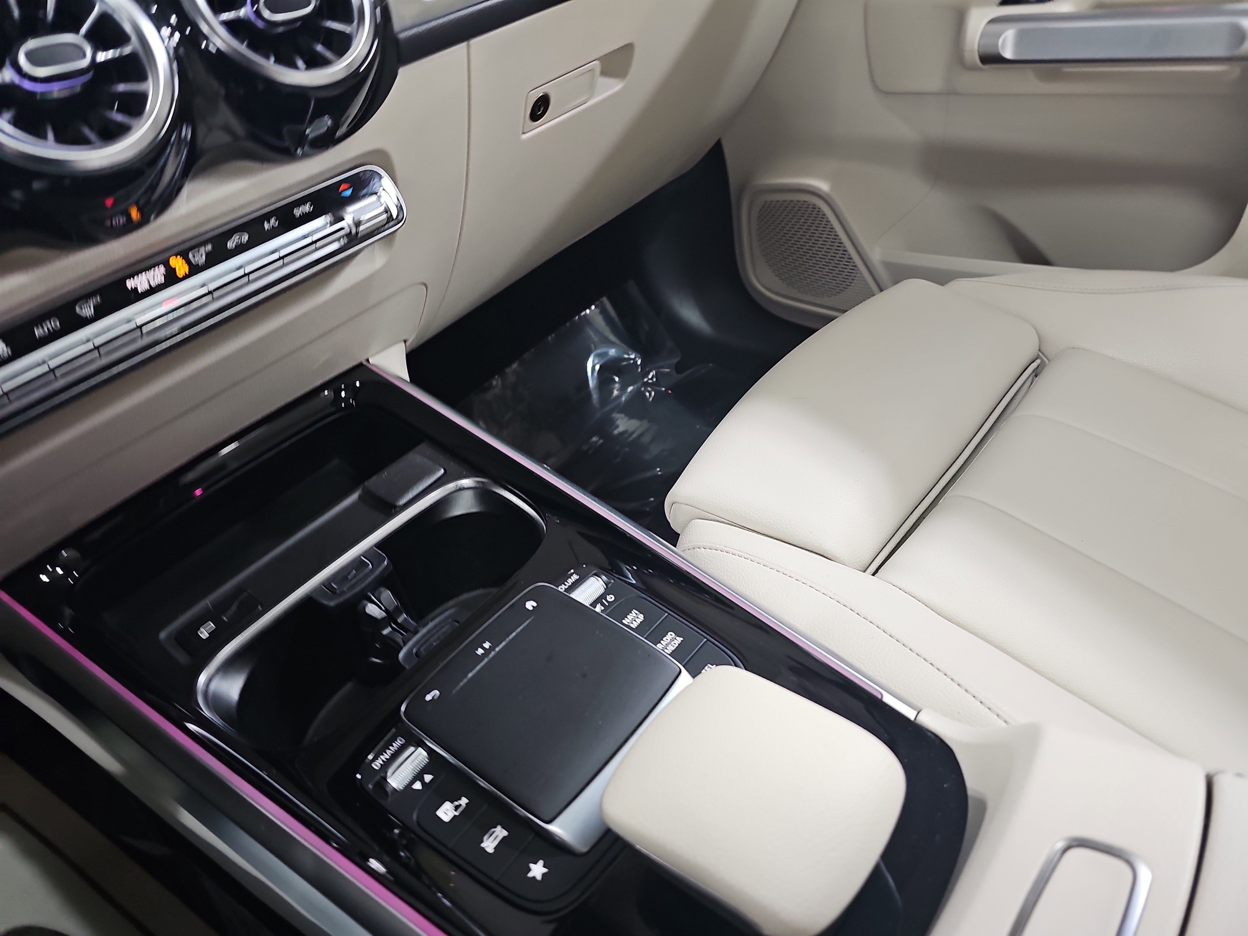 Certified 2023 Mercedes-Benz GLB 250 image 26