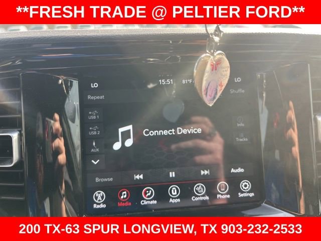 Used 2023 Dodge Durango SXT w/ SXT Blacktop Group image 19