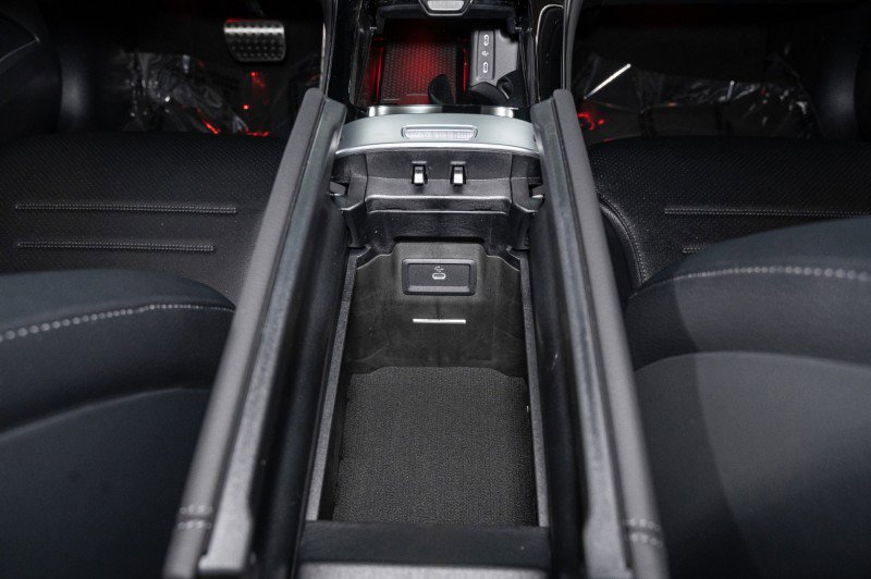 New 2026 Mercedes-Benz GLC 300 image 20