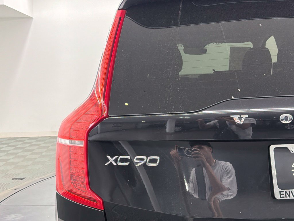 Used 2023 Volvo XC90 B6 Plus AWD/4WD image 13