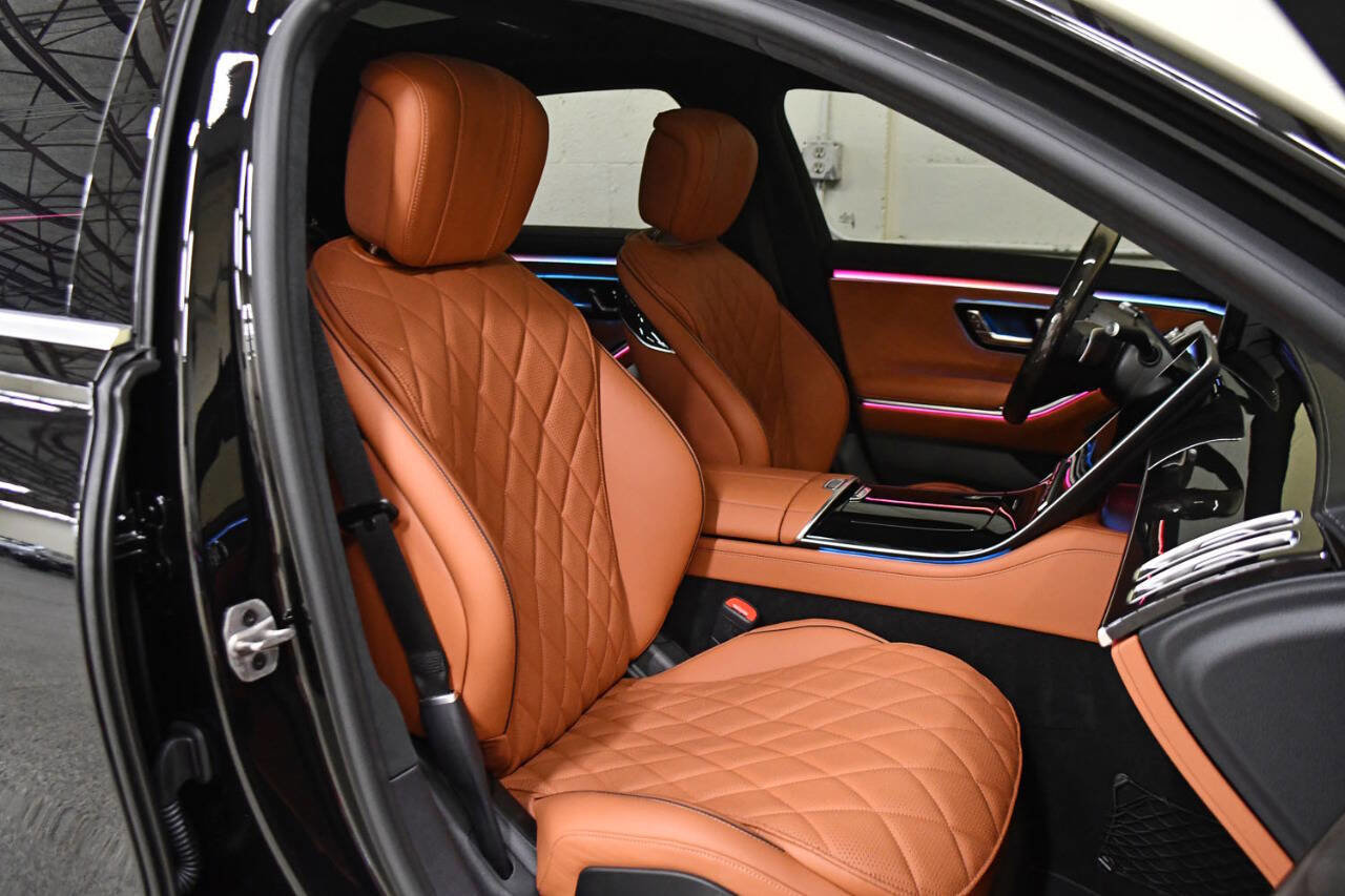Used 2026 Mercedes-Benz S 580 4MATIC Sedan w/ AMG Line Package image 10