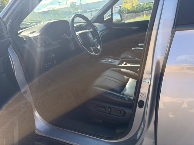 Used 2023 Honda Passport TrailSport image 17