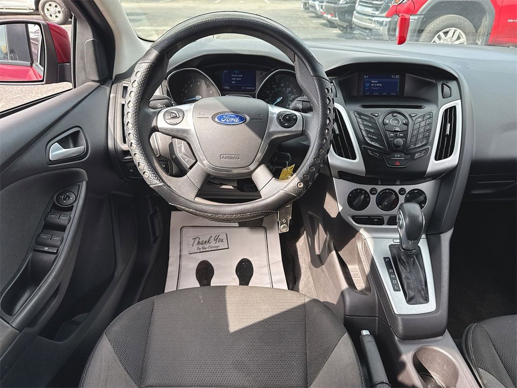 Used 2014 Ford Focus SE image 14