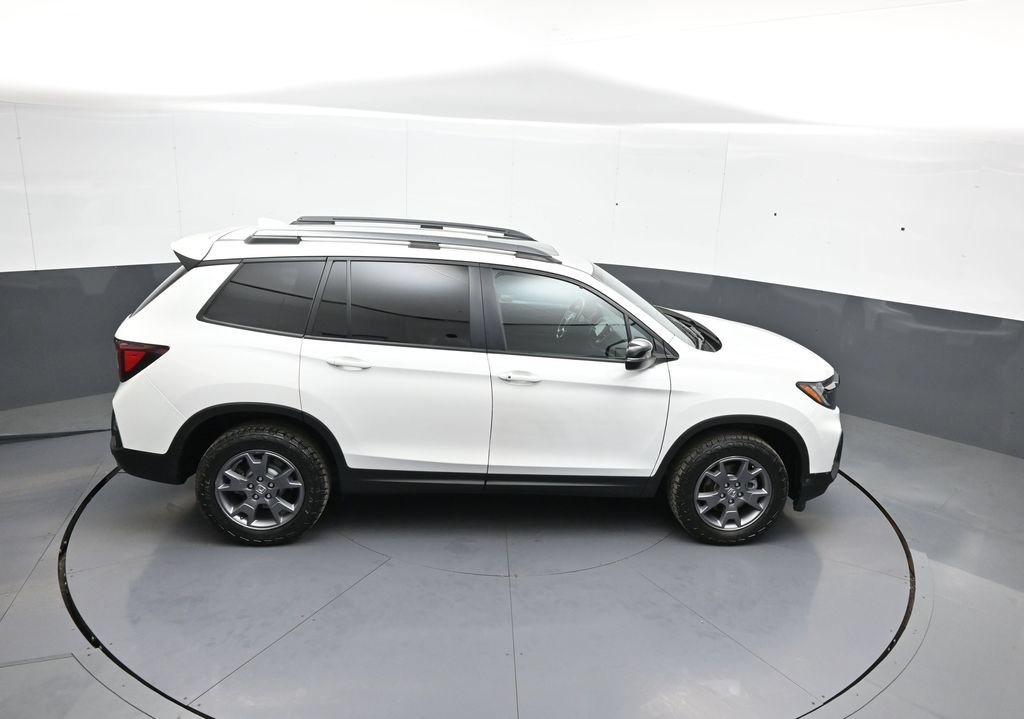 Certified 2024 Honda Passport TrailSport image 38