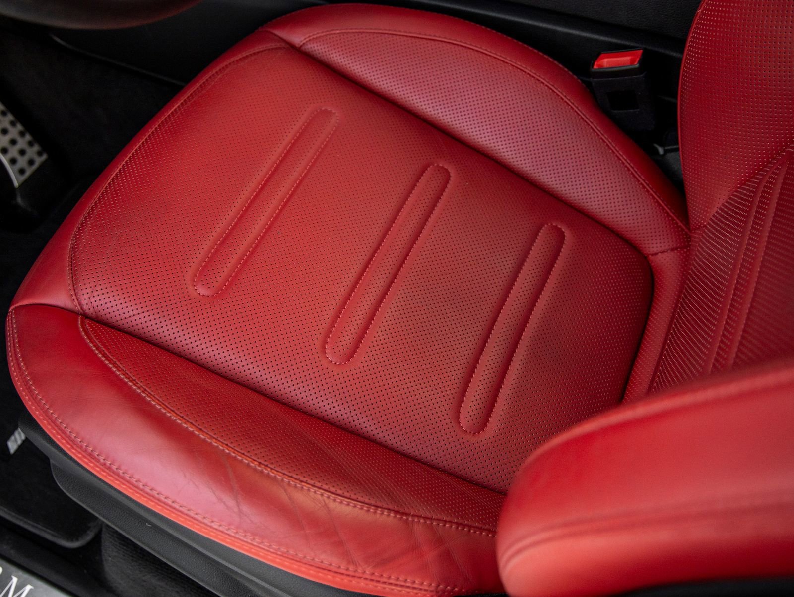 Used 2021 Mercedes-Benz G 550 image 23