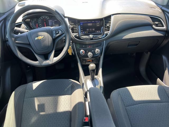 Used 2021 Chevrolet Trax LS AWD/4WD image 13